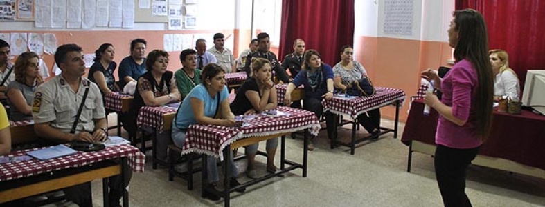 Jandarmadan şiddet semineri